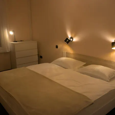 Golovec * Любляна